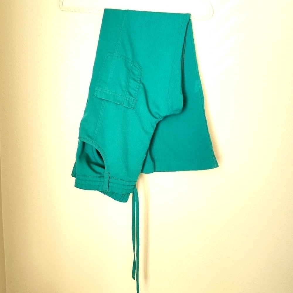 Sanibel Scrubs green scrub pants size S